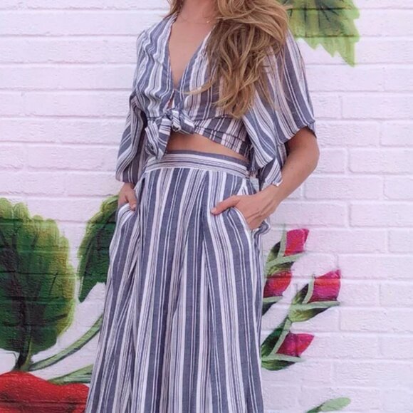 Blue Stripe Tie Top & Skirt Set - Picture 2 of 3